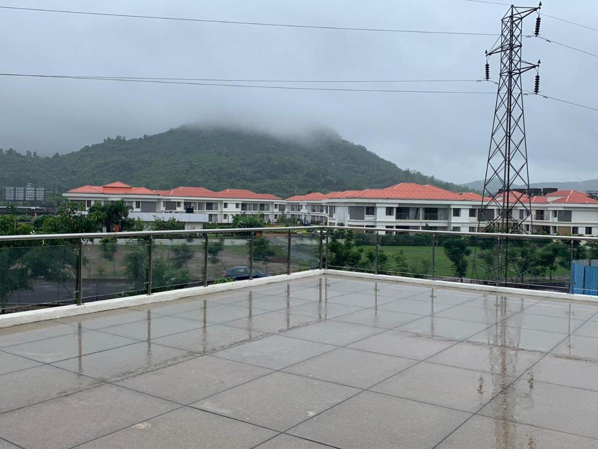 Mizzle Daire Lonavala Dış mekan fotoğraf