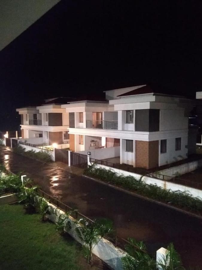 Mizzle Daire Lonavala Dış mekan fotoğraf